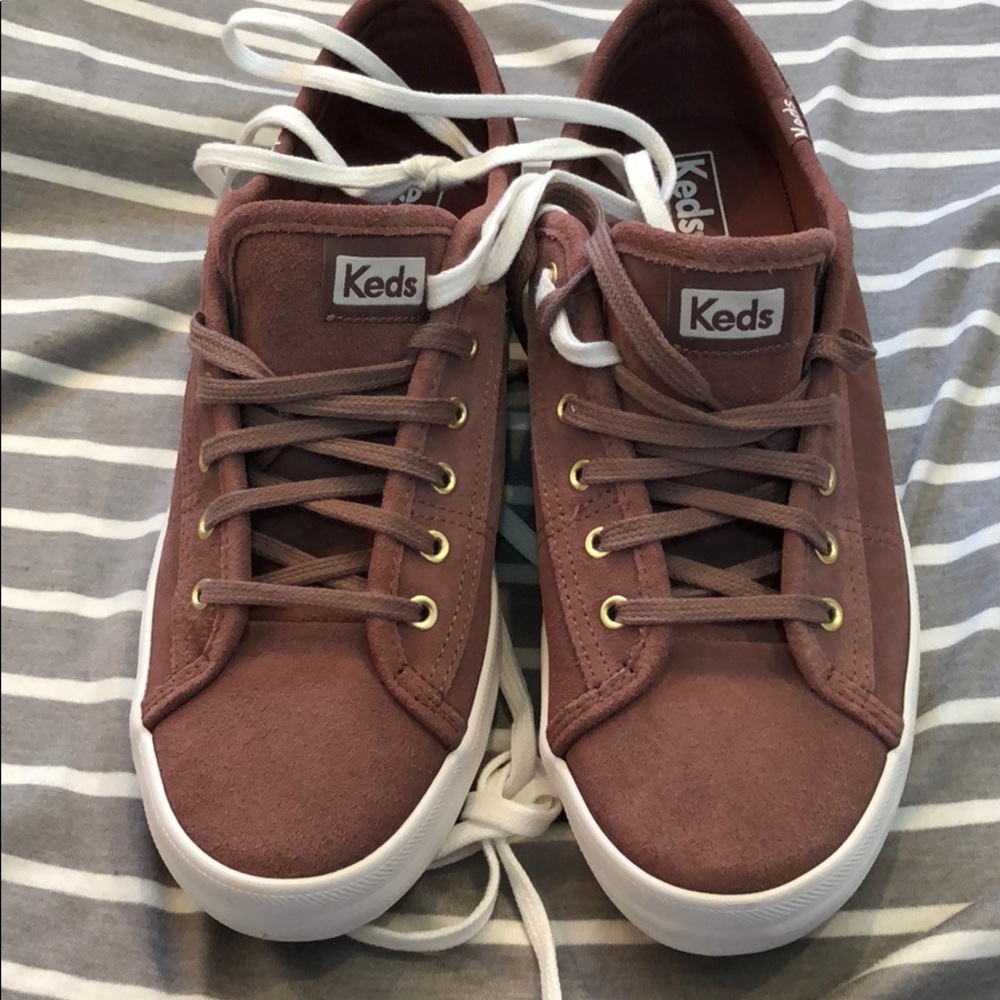 New suede Keds Size 8